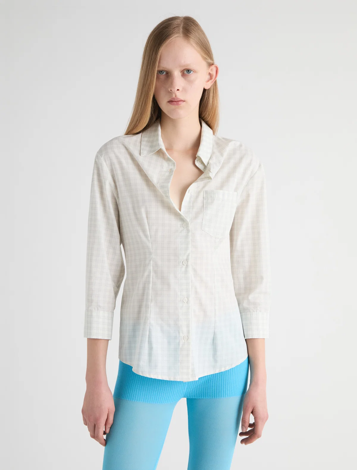 no 2592 / Bruna