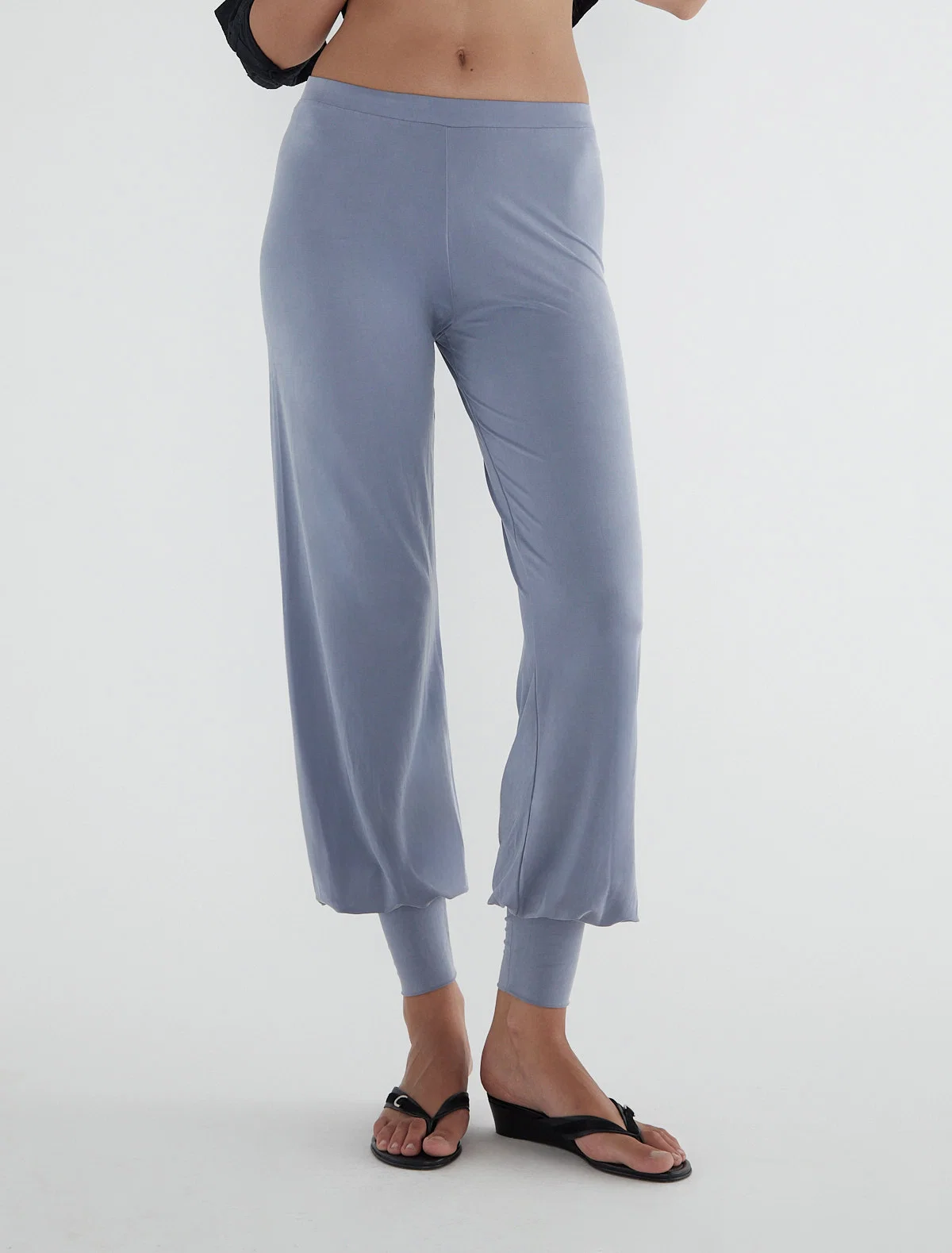 no 2552 / Manuela