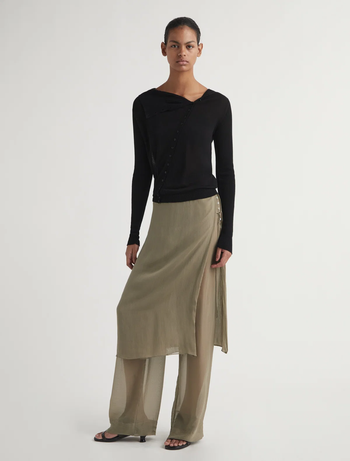 no 2481 / Low Silk Archive